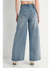 Load image into Gallery viewer, Jill High Rise Wide Leg Jeans
