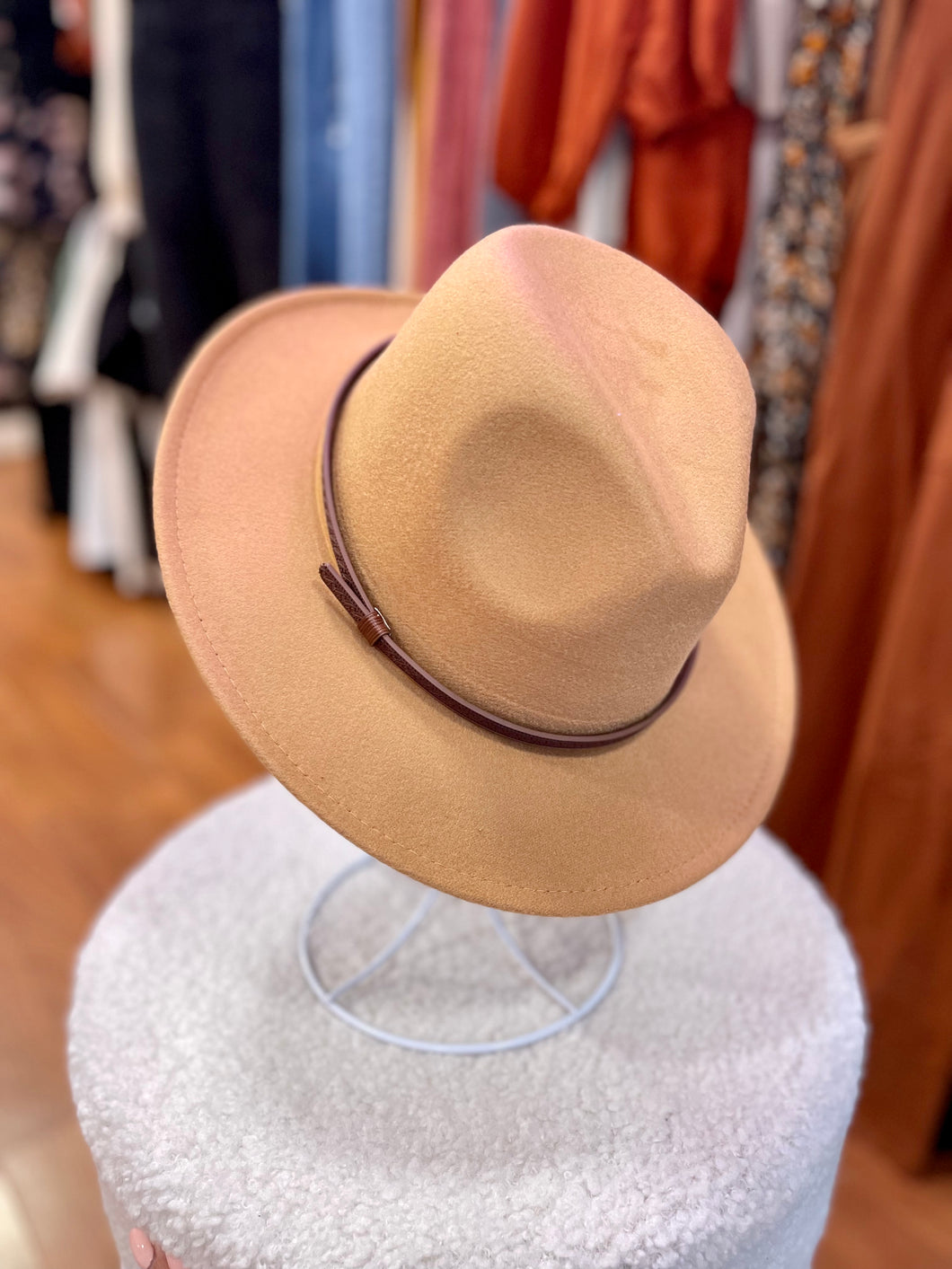 Two Tone Flet Wide Brim Hat with Embossed Leather Band