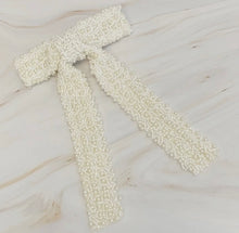 Load image into Gallery viewer, Beaded Bow Hair Clip
