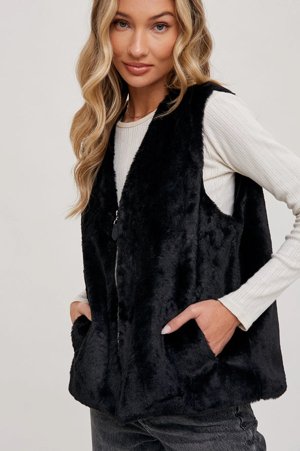 Faux Fur Vest | Black
